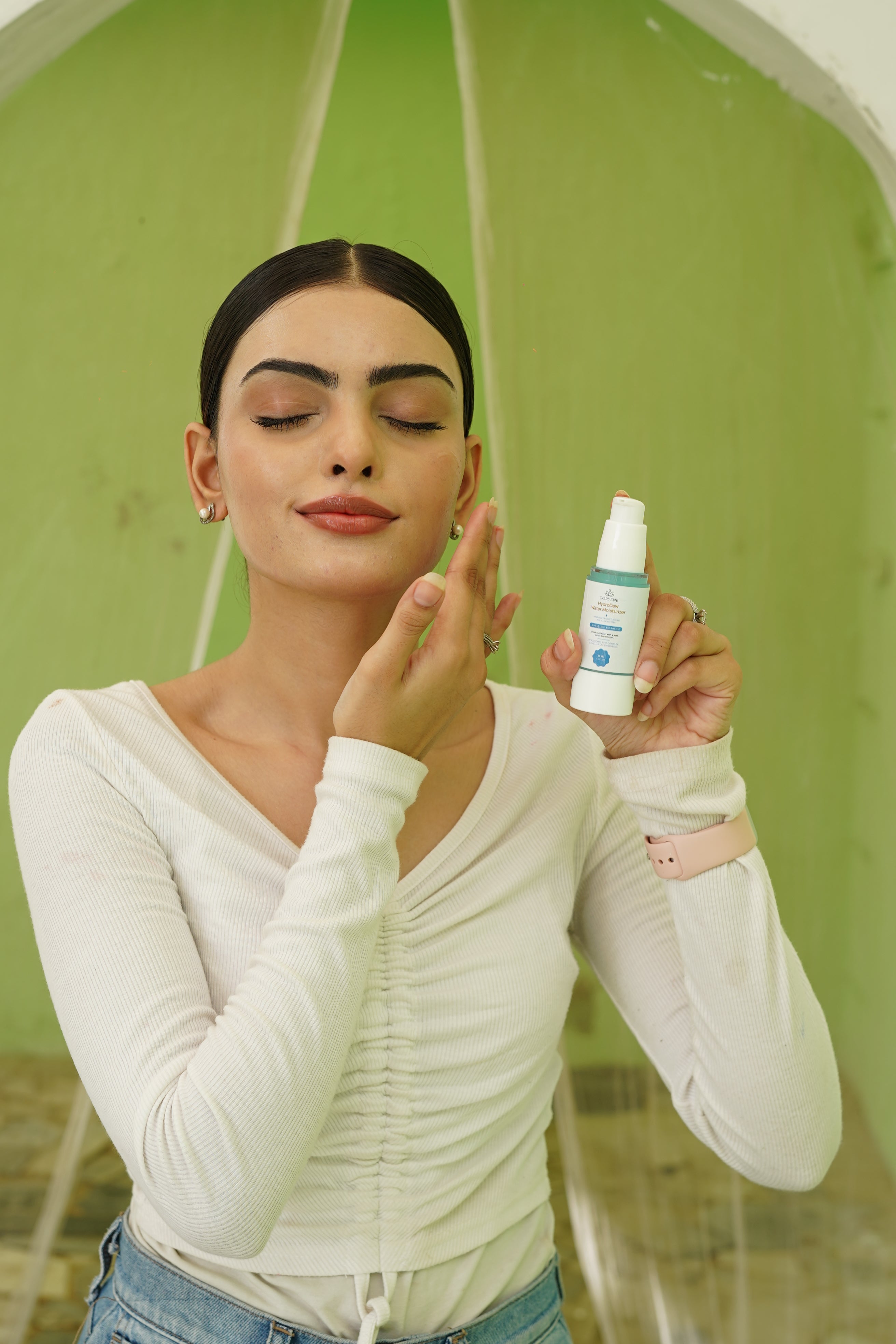 HydroDew Water Mosturizer – Deep, Weightless Hydration for Every Skin Type